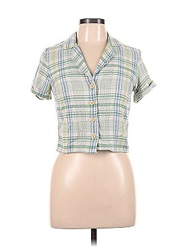Monteau Short Sleeve Button-Down Shirt (view 1)