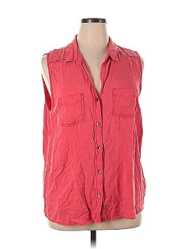 Rock & Republic Sleeveless Button-Down Shirt (view 1)