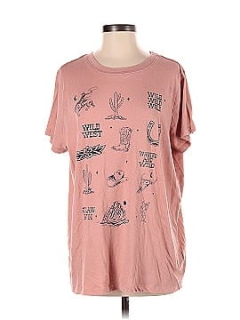 The Vinyl Icons Short Sleeve T-Shirt (view 1)