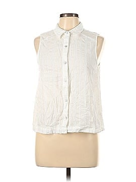 Cupio Sleeveless Button-Down Shirt (view 1)