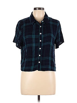 Wild Fable Short Sleeve Button-Down Shirt (view 1)