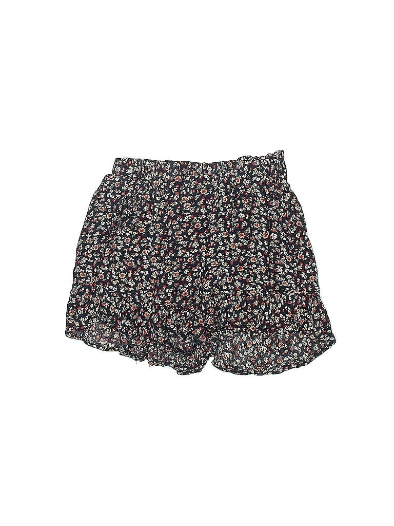 Click to view more detailed imagery on our partner's website Pre-owned Hollister Shorts In Black