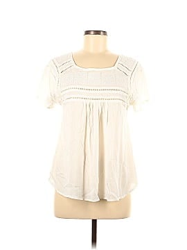 Romeo & Juliet Couture Short Sleeve Top (view 1)