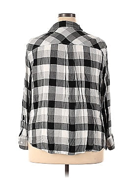 Ava & Viv Long Sleeve Button-Down Shirt (view 2)