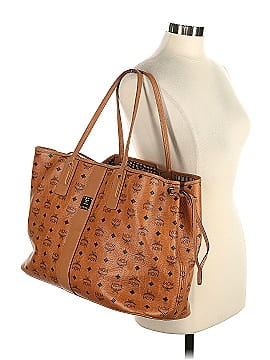 MCM Visetos Liz Reversible Tote (view 2)