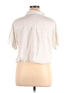 Laundry by Shelli Segal Short Sleeve Button-Down Shirt (view 2)