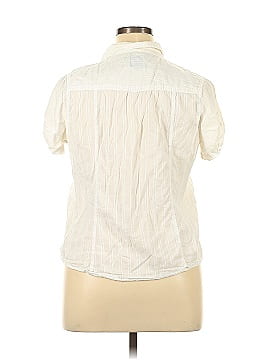 Faded Glory Short Sleeve Button-Down Shirt (view 2)