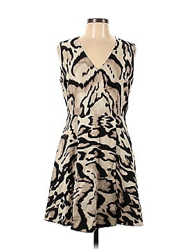 Diane von Furstenberg Casual Dress (view 1)