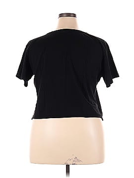 Hot Topic Short Sleeve T-Shirt (view 2)
