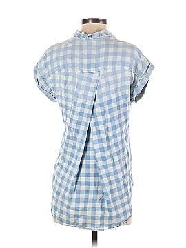 Intro Short Sleeve Button-Down Shirt (view 2)