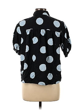 Who What Wear Short Sleeve Button-Down Shirt (view 2)