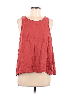 Heroes & Dreamers Sleeveless Blouse (view 1)