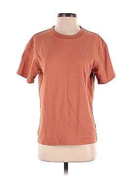 Uniqlo U Short Sleeve T-Shirt (view 1)