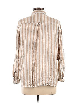 Old Navy Long Sleeve Button-Down Shirt (view 2)