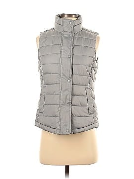 Gap Outlet Vest (view 1)