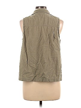 Universal Thread Sleeveless Button-Down Shirt (view 2)