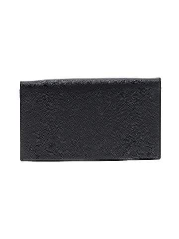 Unbranded Wallet (view 2)