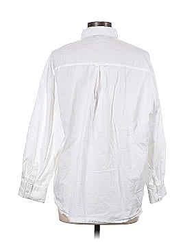 Old Navy Long Sleeve Button-Down Shirt (view 2)