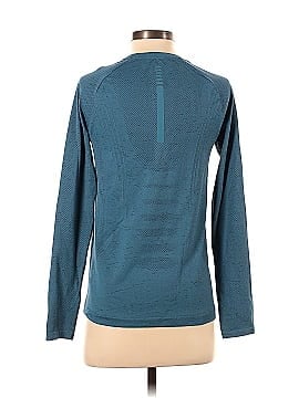 Under Armour Long Sleeve T-Shirt (view 2)