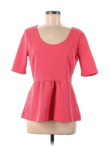 Daisy Fuentes Short Sleeve Top (view 1)