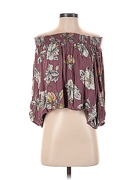 ASTR The Label 3/4 Sleeve Blouse (view 1)