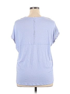 Elie Tahari Short Sleeve T-Shirt (view 2)