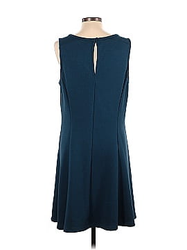 Old Navy Casual Dress (view 2)