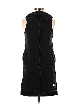 Nike Vest (view 1)