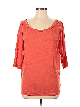 American Eagle Outfitters Short Sleeve T-Shirt (view 1)