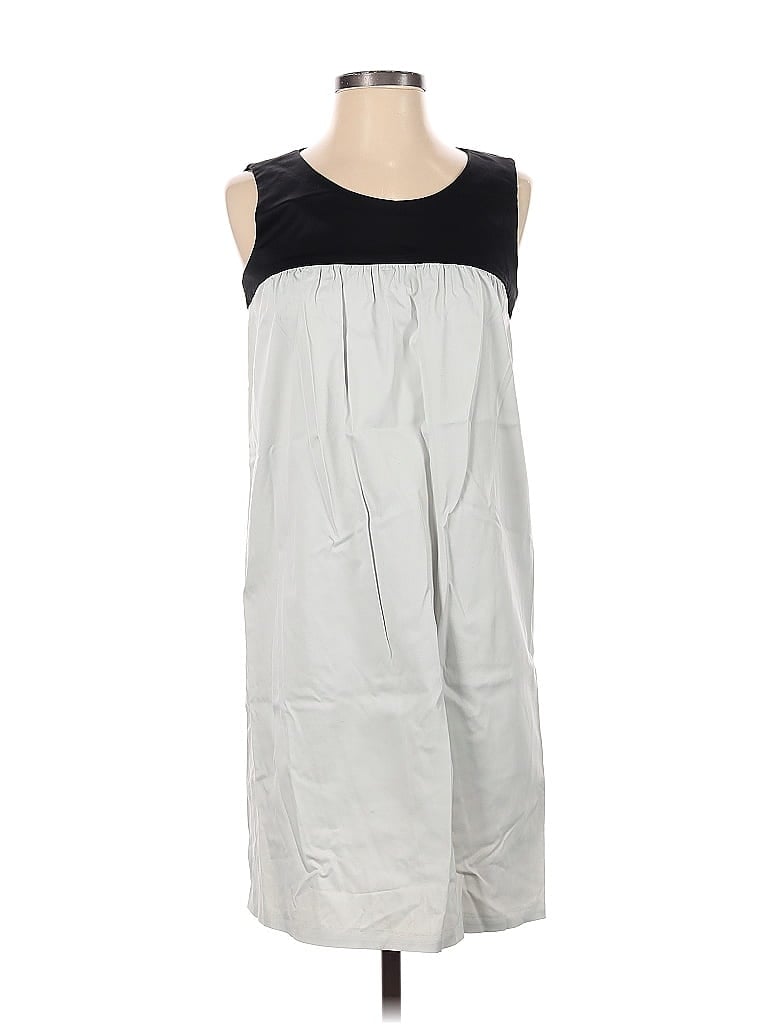 Pre-owned Lavender Label By Vera Wang Casual Dress In Gray