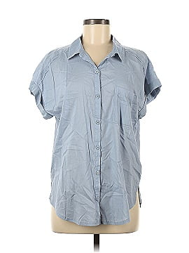 Splendid Short Sleeve Button-Down Shirt (view 1)
