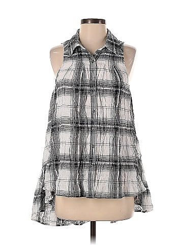 En Creme Sleeveless Button-Down Shirt (view 1)