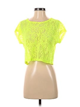 Delia's Short Sleeve Top (view 1)