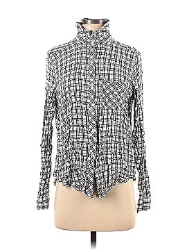 Universal Thread Long Sleeve Button-Down Shirt (view 1)