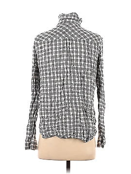 Universal Thread Long Sleeve Button-Down Shirt (view 2)