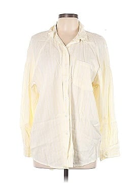 Universal Thread Long Sleeve Button-Down Shirt (view 1)