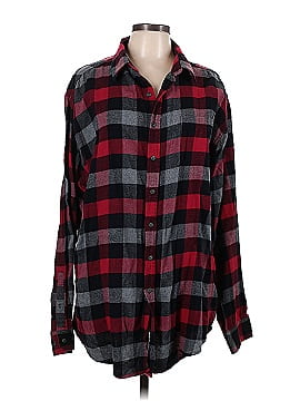 Croft & Barrow Long Sleeve Button-Down Shirt (view 1)