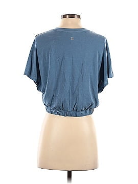 Sweaty Betty Short Sleeve T-Shirt (view 2)