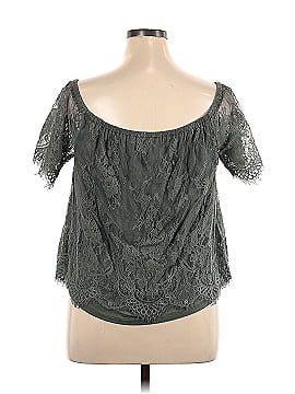 American Eagle Outfitters Short Sleeve Blouse (view 2)