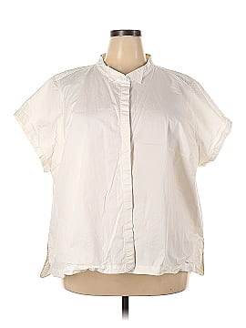 Universal Standard Short Sleeve Button-Down Shirt (view 1)