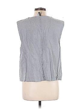 Divided by H&M Sleeveless Button-Down Shirt (view 2)
