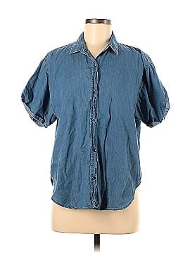 Gap Short Sleeve Button-Down Shirt (view 1)