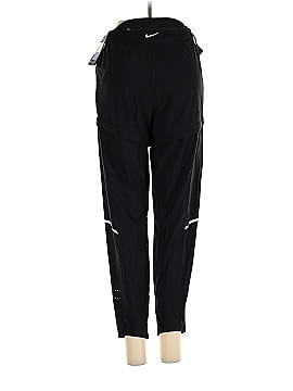 Nike Active Pants (view 2)