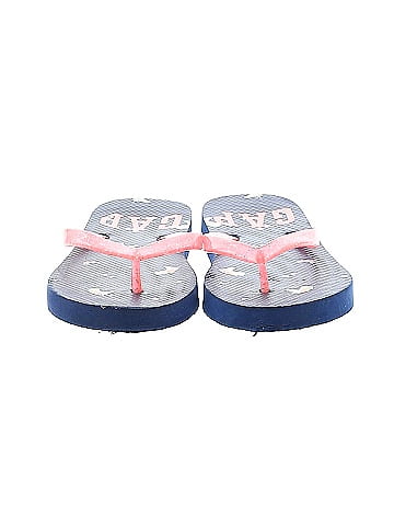 Gap Flip Flops (view 2)
