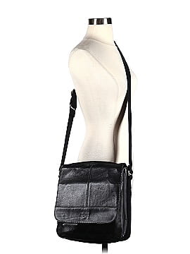 Kenneth Cole REACTION Messenger (view 2)