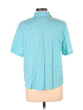 Koret Short Sleeve Button-Down Shirt (view 2)