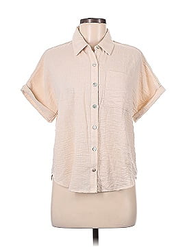 Monteau Short Sleeve Button-Down Shirt (view 1)