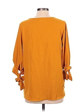 Betsey's Boutique Shop 3/4 Sleeve Blouse (view 2)