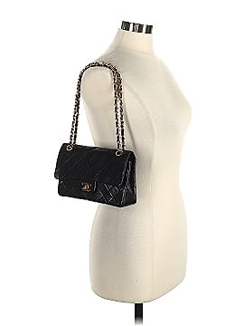 Chanel Leather Vintage CC Turnlock Quilted Flap ShoulderBag (view 2)