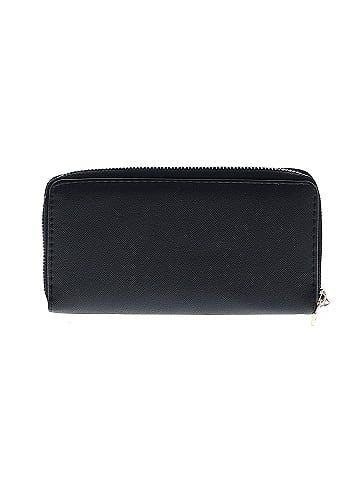 Unbranded Wristlet (view 2)